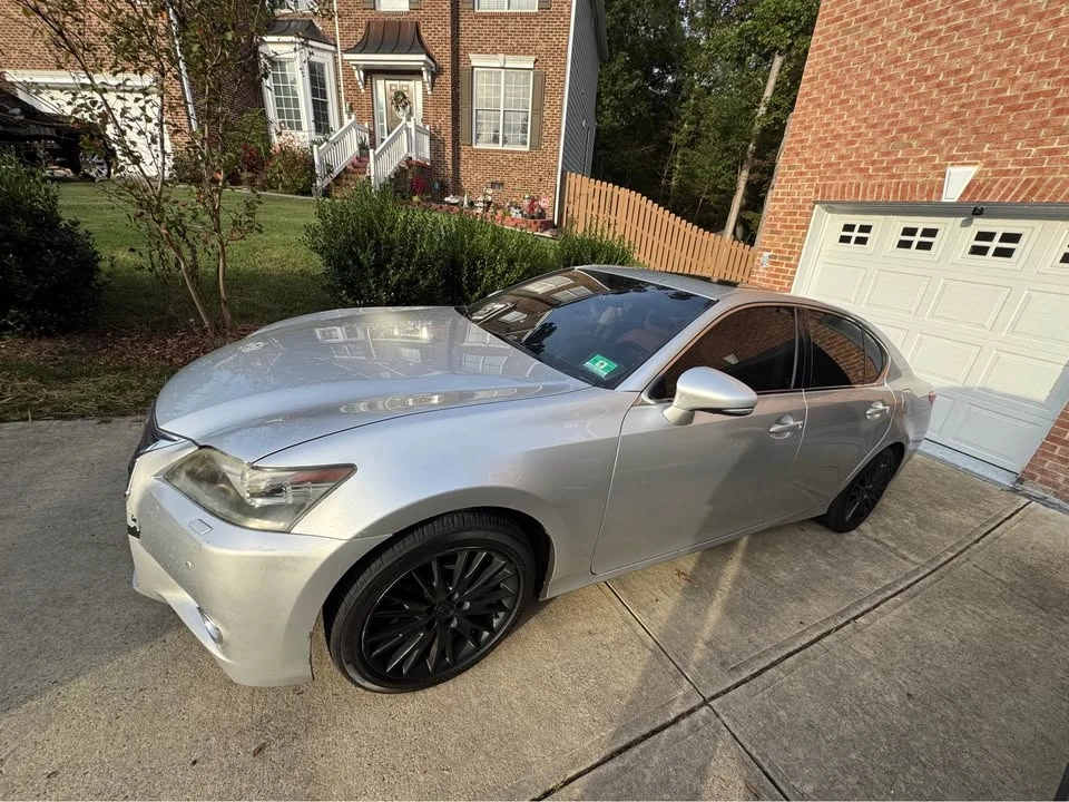 2013 Lexus GS 4th Gen - Image 8 of 16