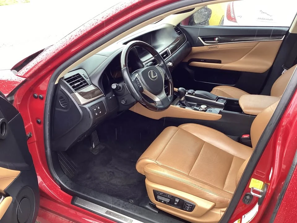 2013 Lexus GS 4th Gen - Image 5 of 8