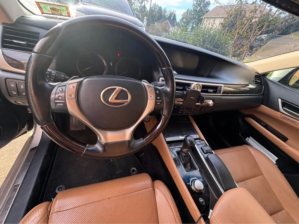 2013 Lexus GS 4th Gen - Image 7 of 16