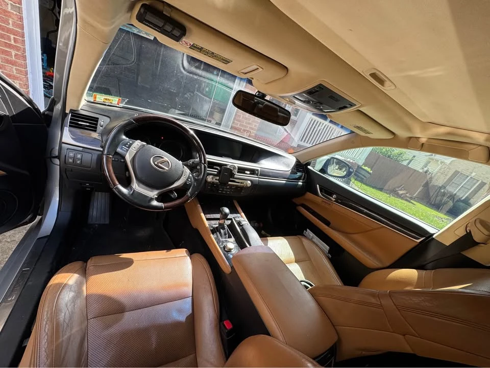 2013 Lexus GS 4th Gen - Image 14 of 16
