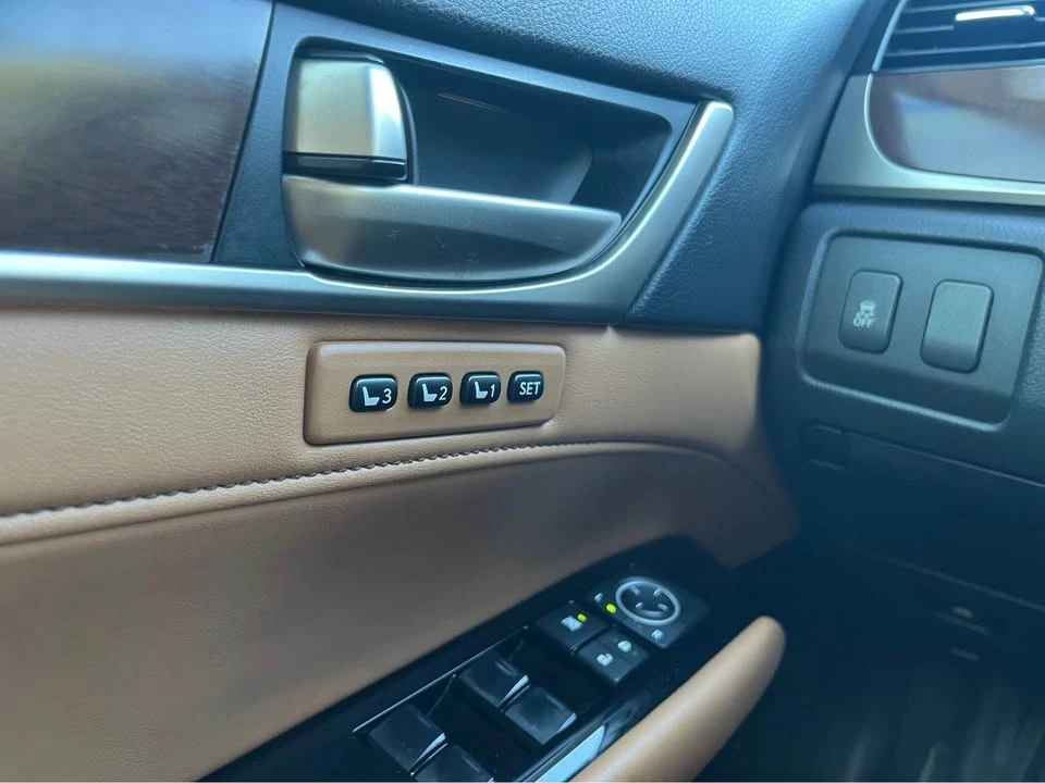 2013 Lexus GS 4th Gen - Image 16 of 20