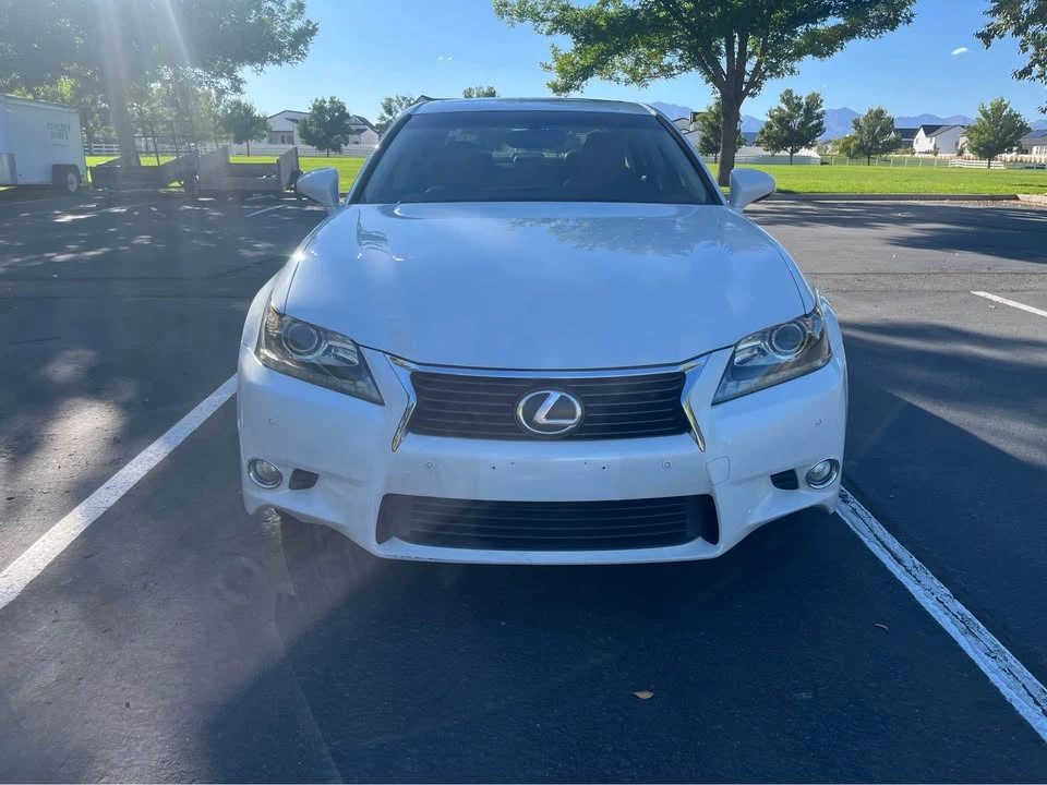 2013 Lexus GS 4th Gen - Image 2 of 20
