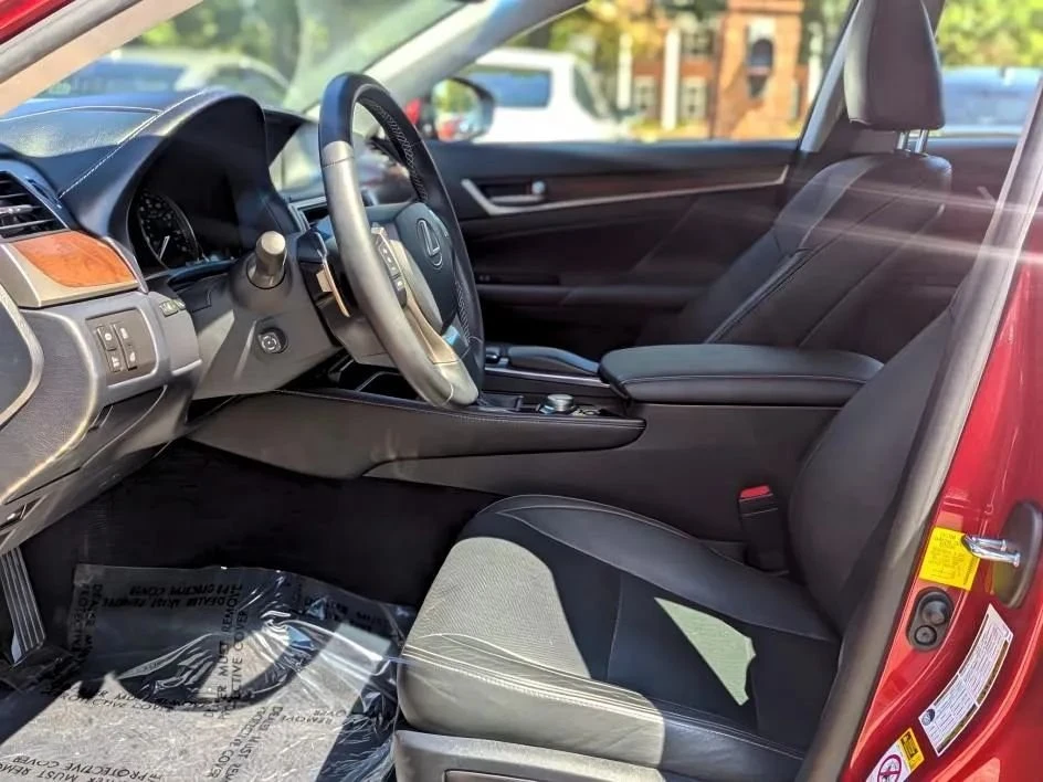 2013 Lexus GS 4th Gen - Image 10 of 20