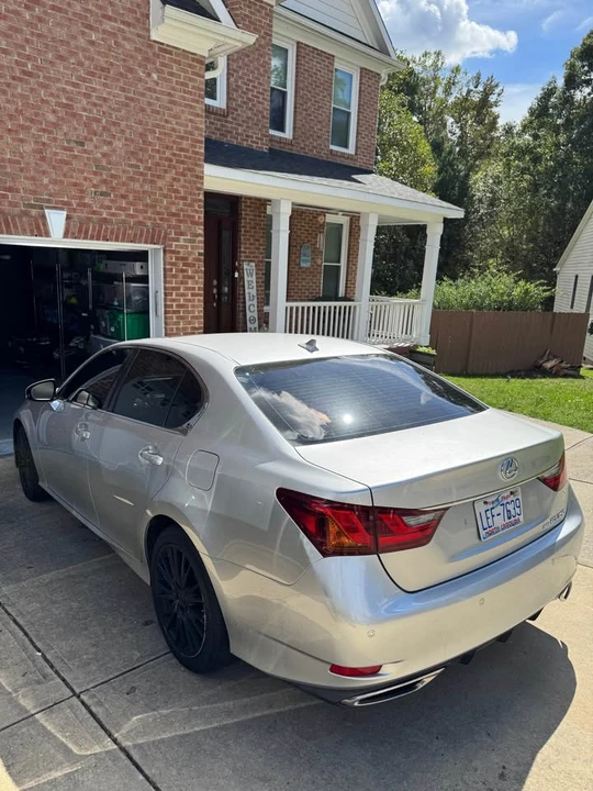 2013 Lexus GS 4th Gen - Image 10 of 16