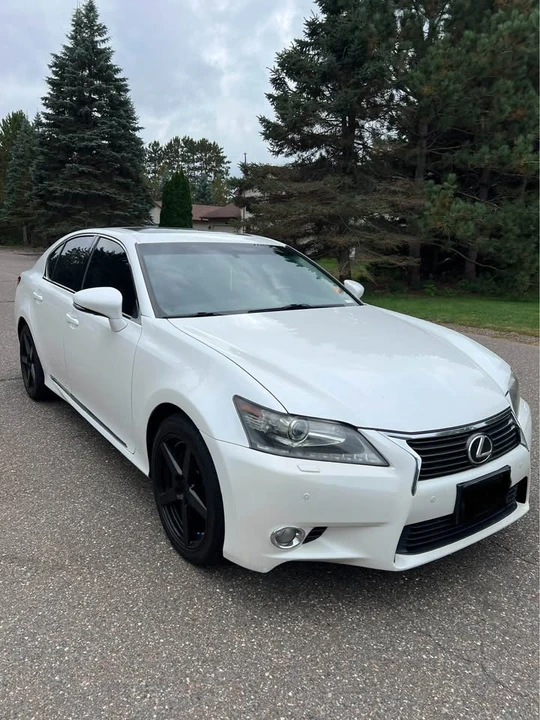 2013 Lexus GS 4th Gen - Image 2 of 18