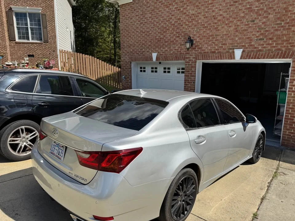 2013 Lexus GS 4th Gen - Image 11 of 16