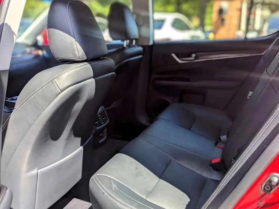 2013 Lexus GS 4th Gen - Image 11 of 20