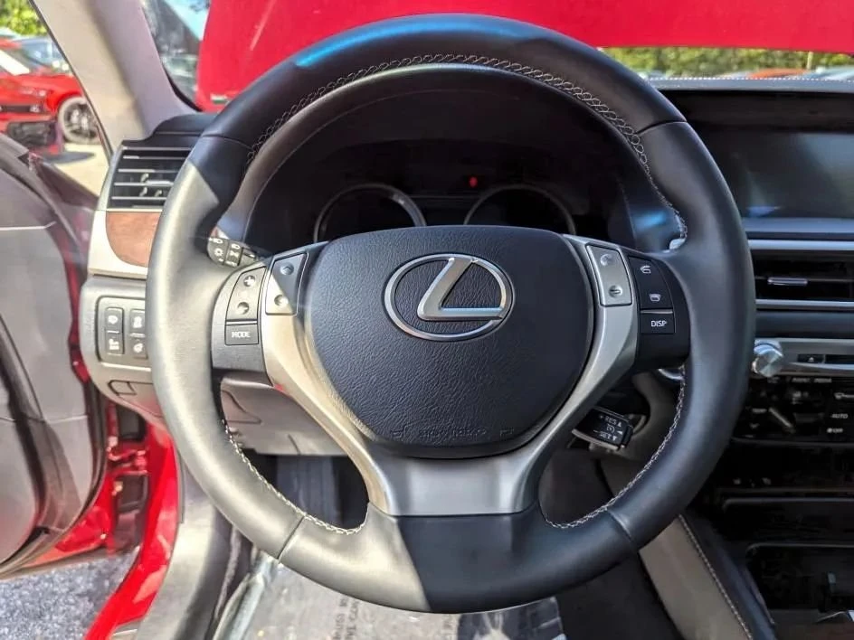 2013 Lexus GS 4th Gen - Image 14 of 20