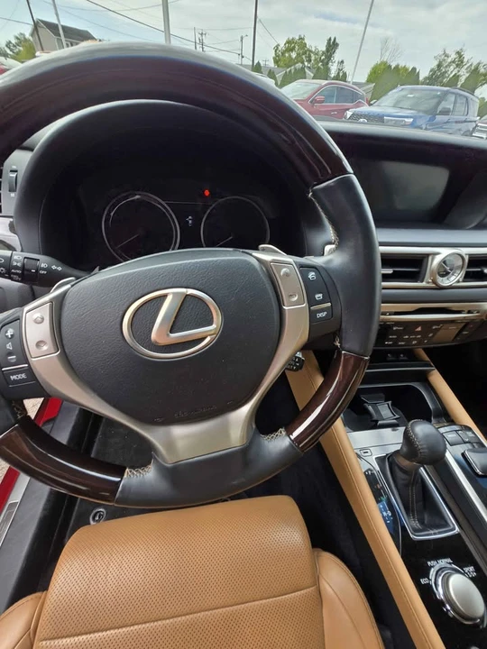 2013 Lexus GS 4th Gen - Image 9 of 14