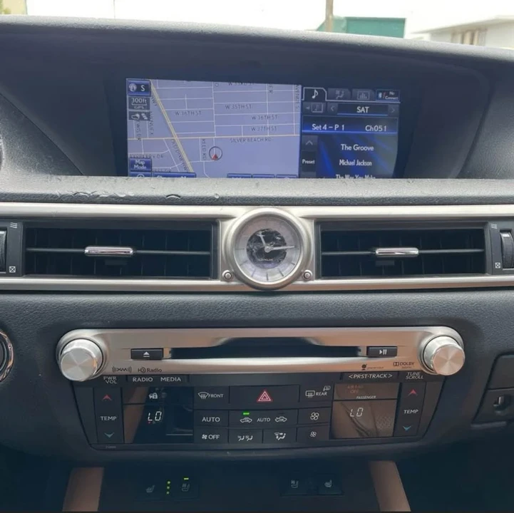 2013 Lexus GS 4th Gen - Image 14 of 19