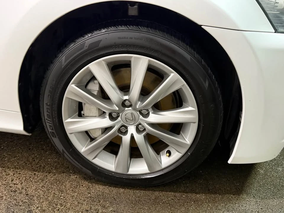 2013 Lexus GS 4th Gen - Image 8 of 10