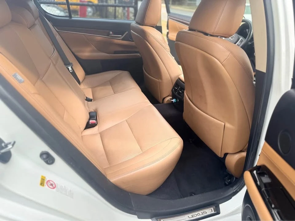 2013 Lexus GS 4th Gen - Image 15 of 15