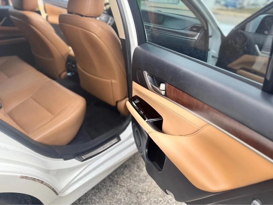 2013 Lexus GS 4th Gen - Image 14 of 15