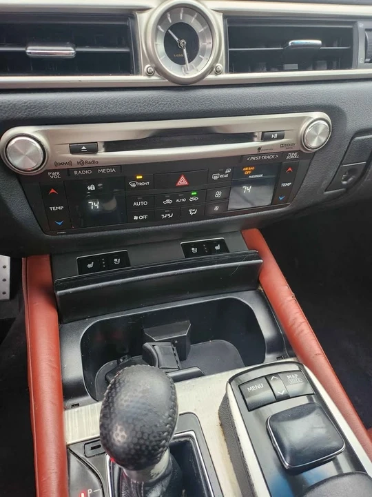 2013 Lexus GS 4th Gen - Image 6 of 10