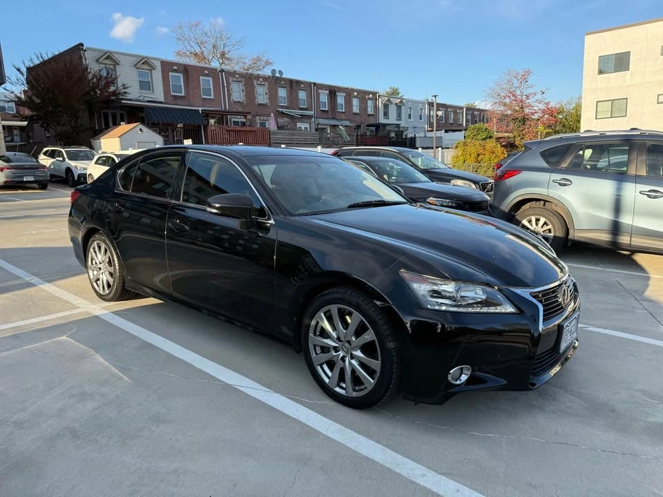 2013 Lexus GS 4th Gen - Image 4 of 13