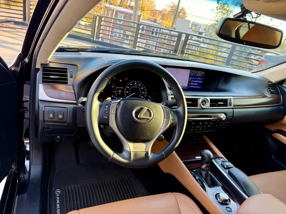 2013 Lexus GS 4th Gen - Image 7 of 13