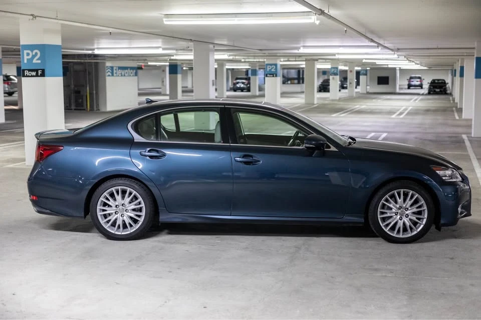 2013 Lexus GS 4th Gen - Image 5 of 20