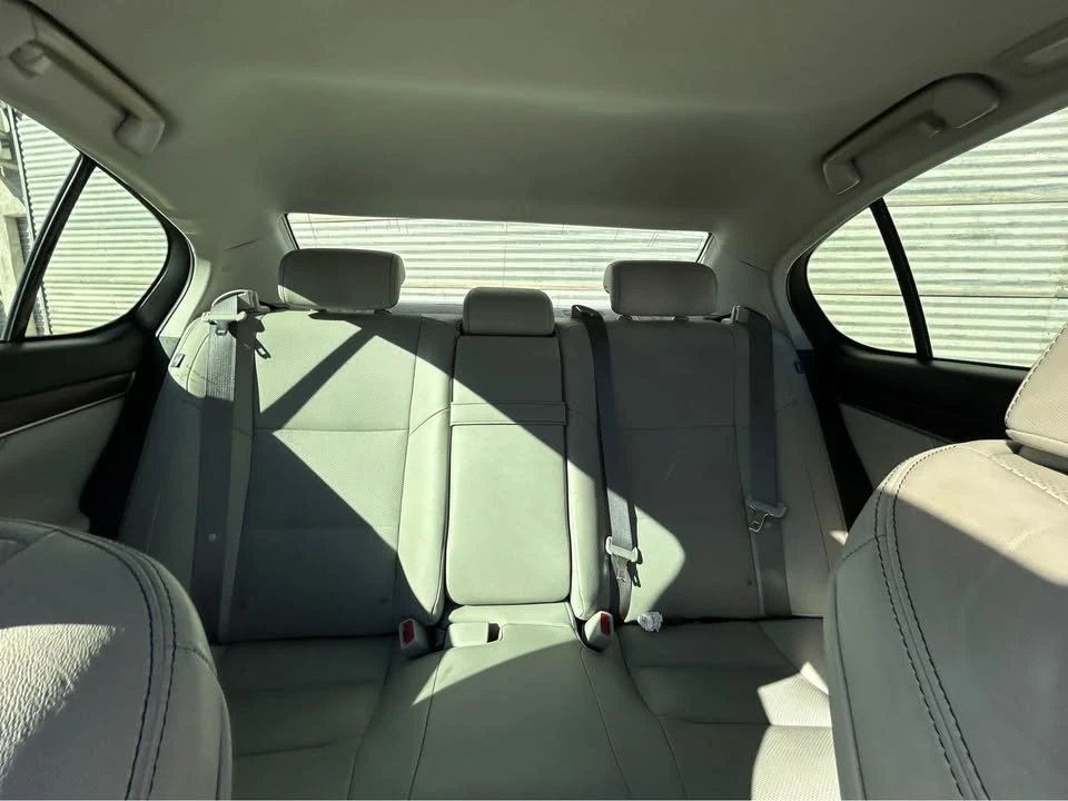 2013 Lexus GS 4th Gen - Image 12 of 13