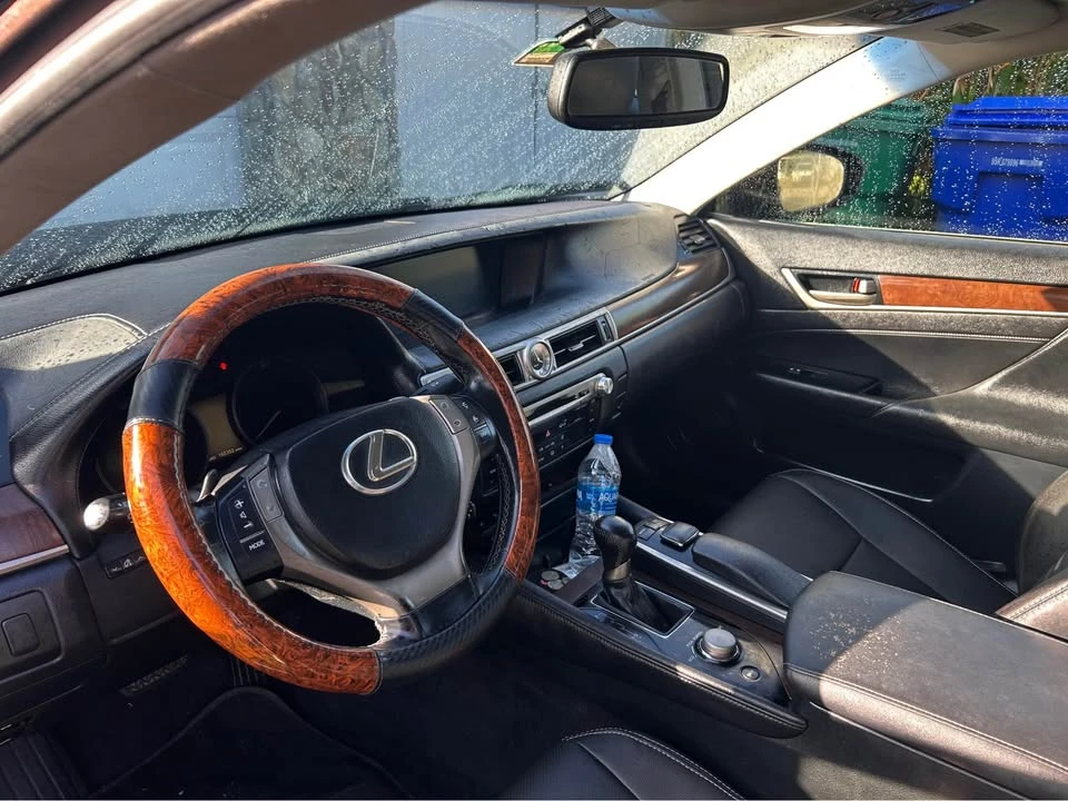 2013 Lexus GS 4th Gen - Image 10 of 11
