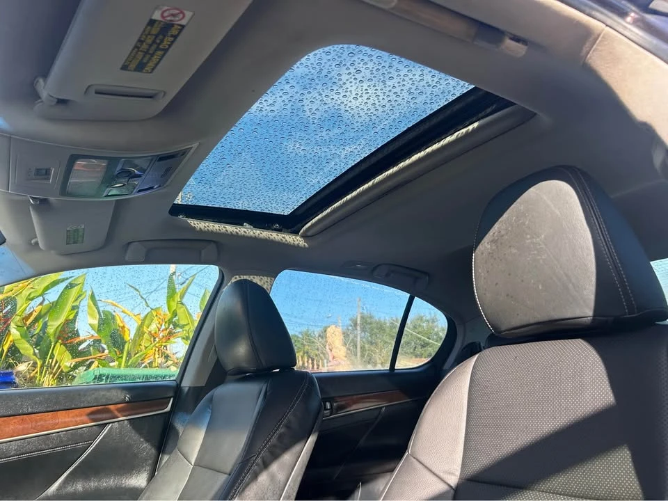 2013 Lexus GS 4th Gen - Image 11 of 11