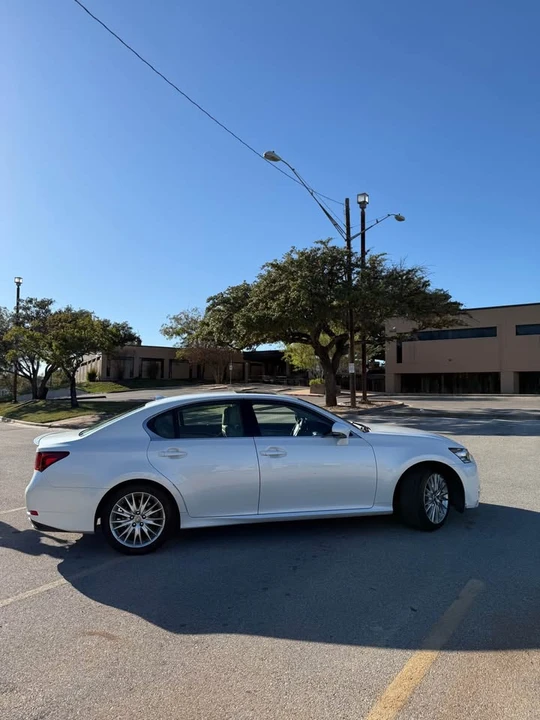 2013 Lexus GS 4th Gen - Image 4 of 18