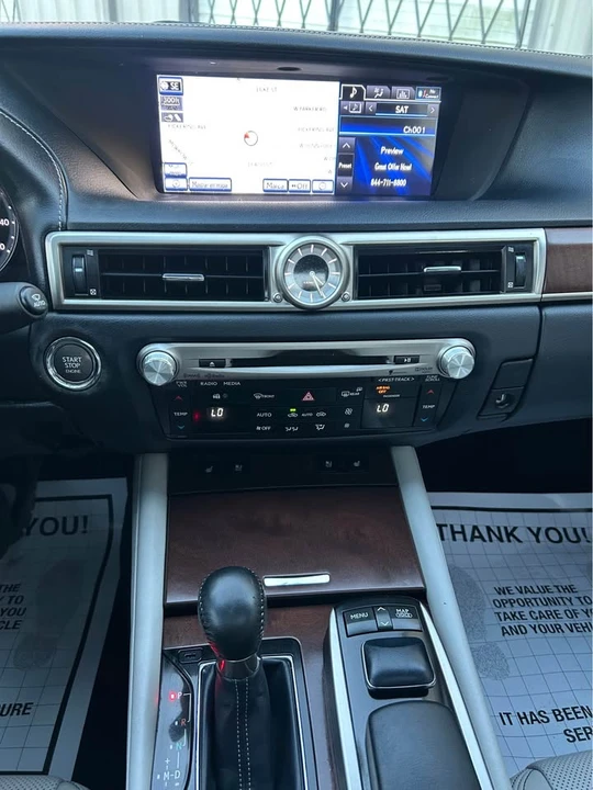 2013 Lexus GS 4th Gen - Image 14 of 16