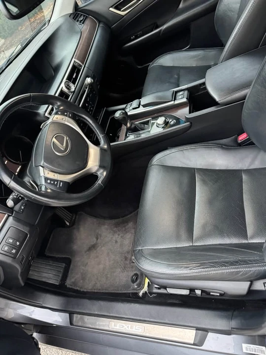 2013 Lexus GS 4th Gen - Image 12 of 19