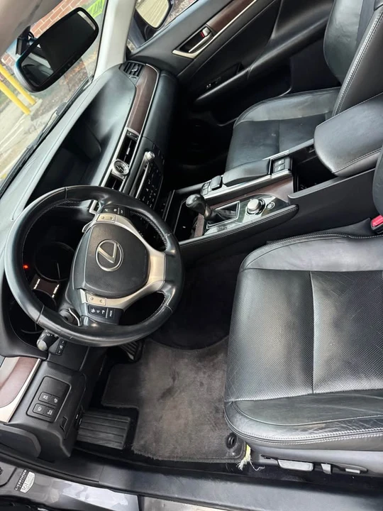 2013 Lexus GS 4th Gen - Image 14 of 19