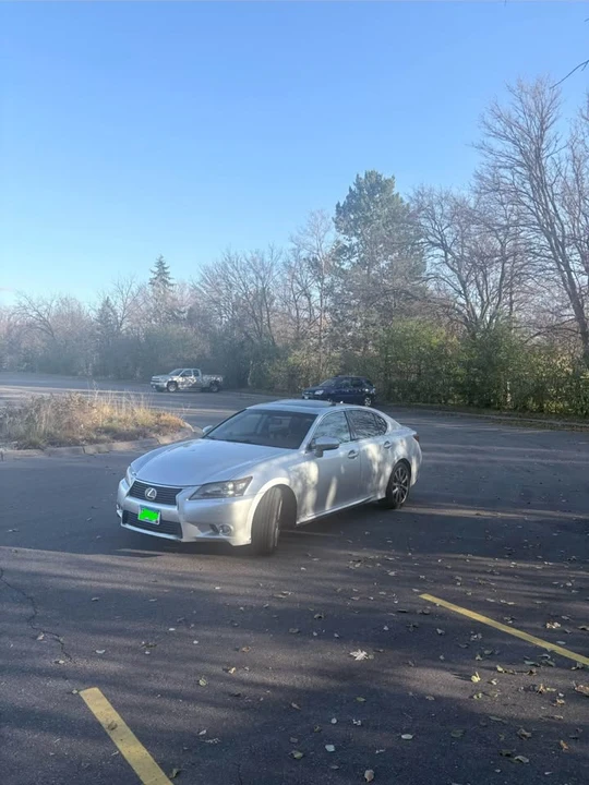2013 Lexus GS 4th Gen - Image 2 of 12