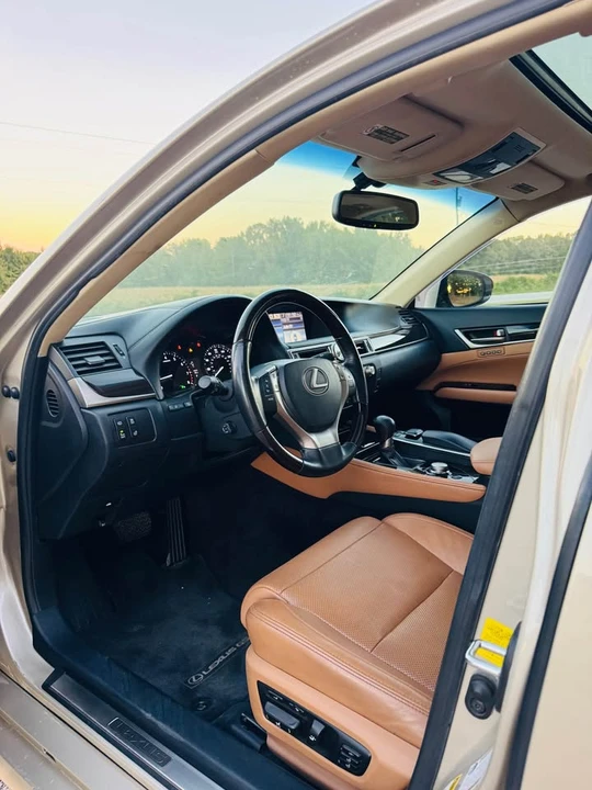 2013 Lexus GS 4th Gen - Image 13 of 20
