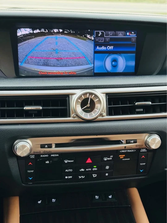2013 Lexus GS 4th Gen - Image 18 of 20
