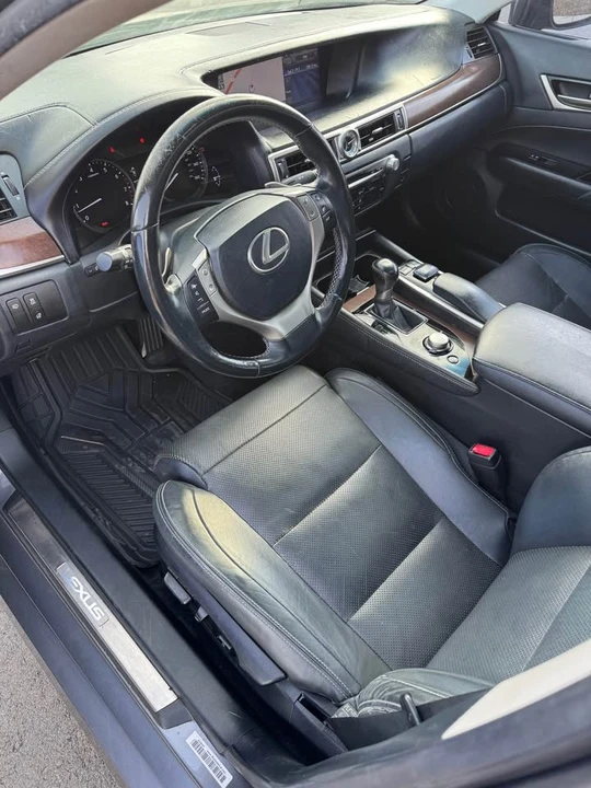 2013 Lexus GS 4th Gen - Image 5 of 9
