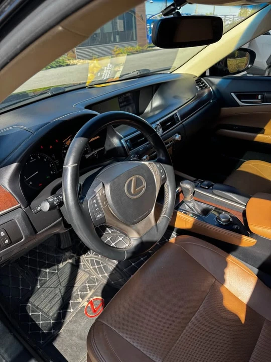 2013 Lexus GS 4th Gen - Image 13 of 13