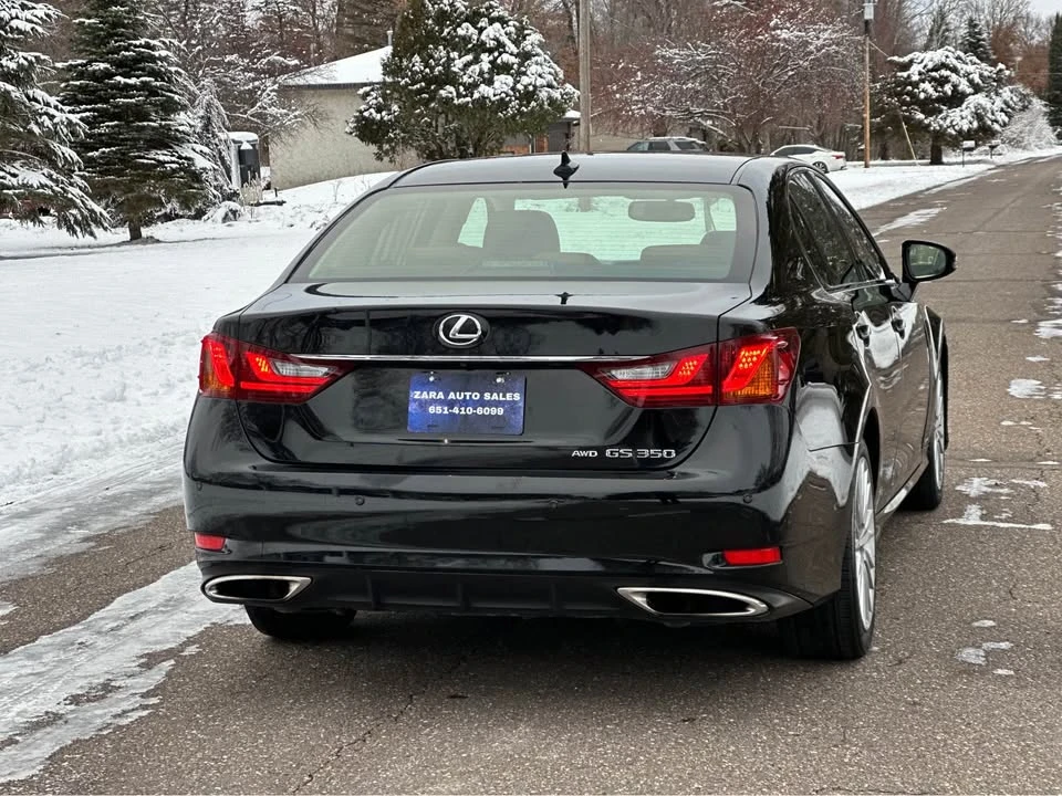 2013 Lexus GS 4th Gen - Image 9 of 19