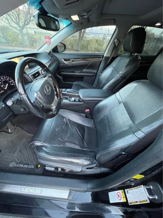 2013 Lexus GS 4th Gen - Image 9 of 20