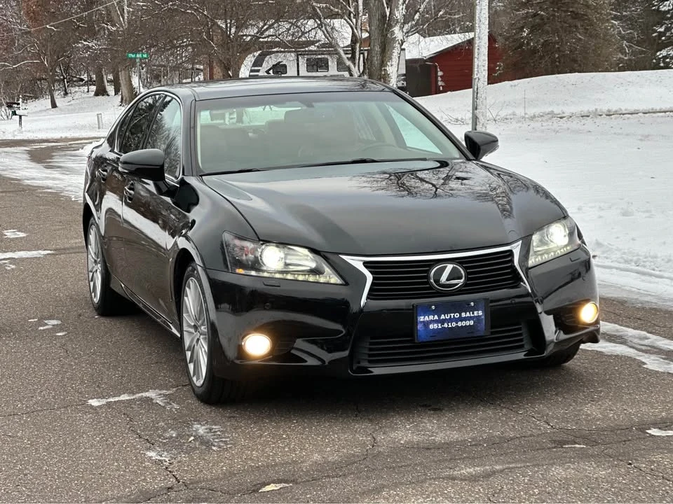 2013 Lexus GS 4th Gen - Image 3 of 19