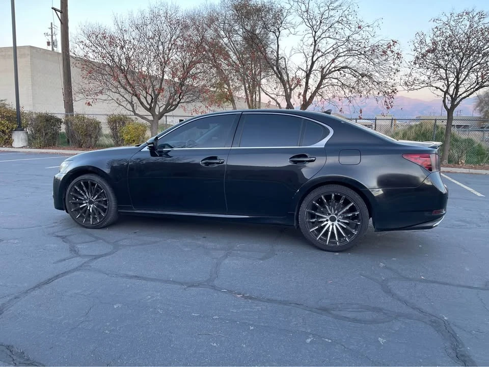 2013 Lexus GS 4th Gen - Image 8 of 20