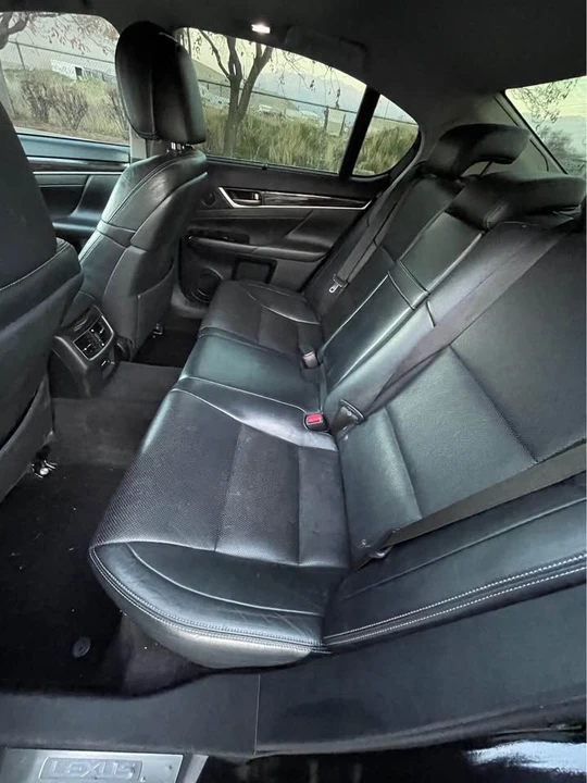 2013 Lexus GS 4th Gen - Image 11 of 20