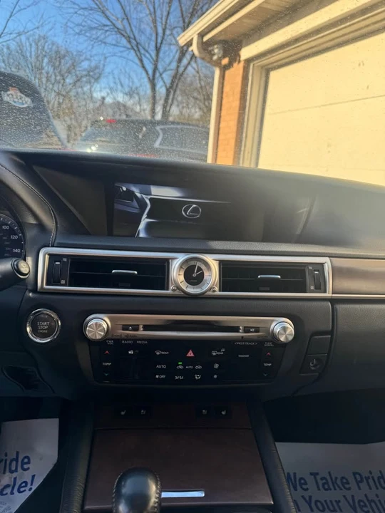 2013 Lexus GS 4th Gen - Image 7 of 14