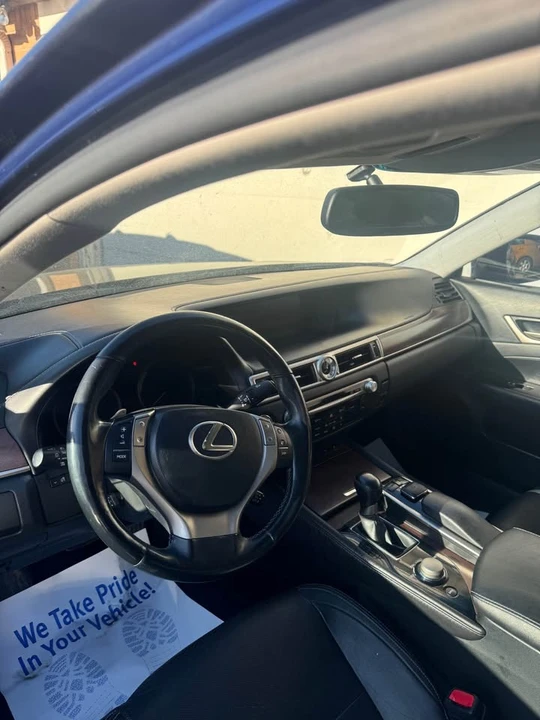 2013 Lexus GS 4th Gen - Image 9 of 14