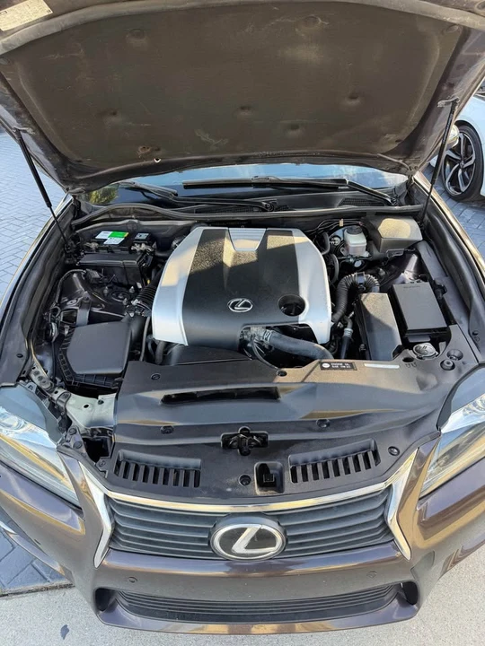 2013 Lexus GS 4th Gen - Image 5 of 19