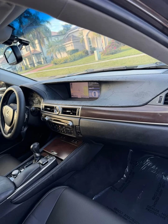 2013 Lexus GS 4th Gen - Image 11 of 19