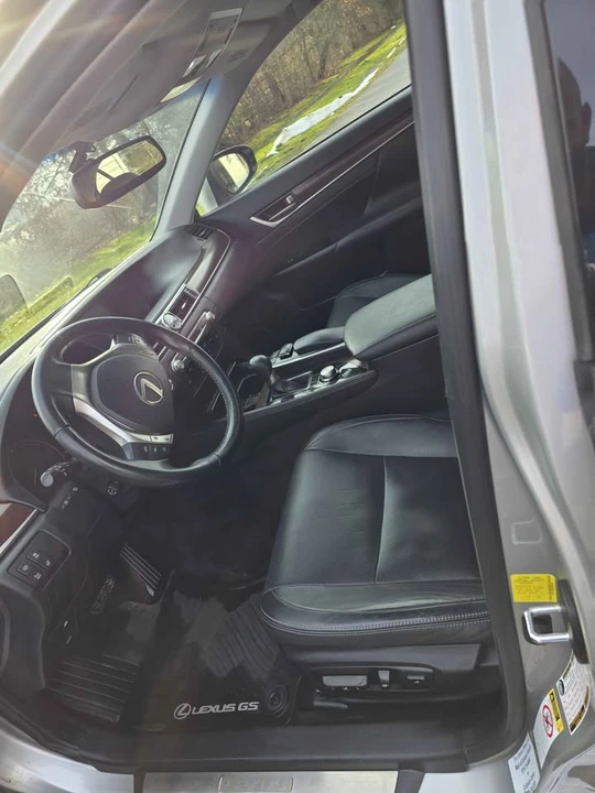 2013 Lexus GS 4th Gen - Image 11 of 13