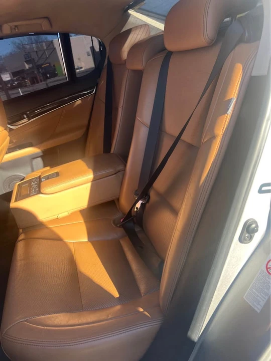 2013 Lexus GS 4th Gen - Image 18 of 20