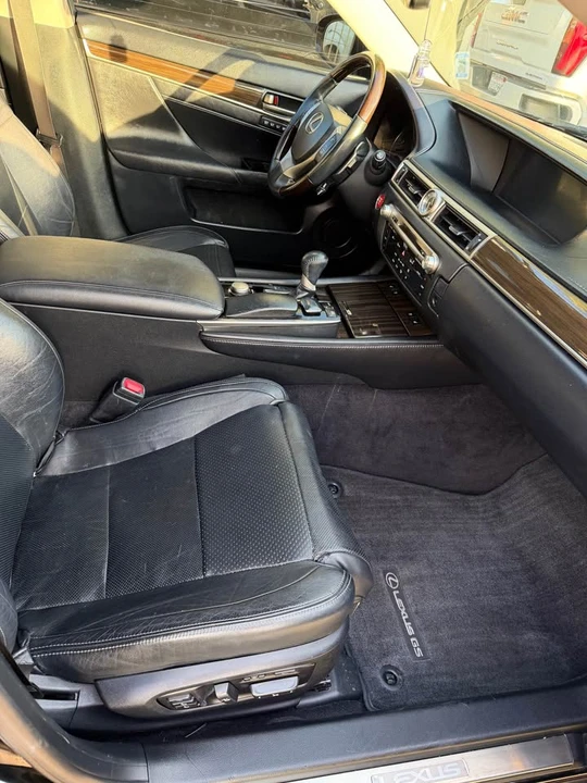 2013 Lexus GS 4th Gen - Image 7 of 9