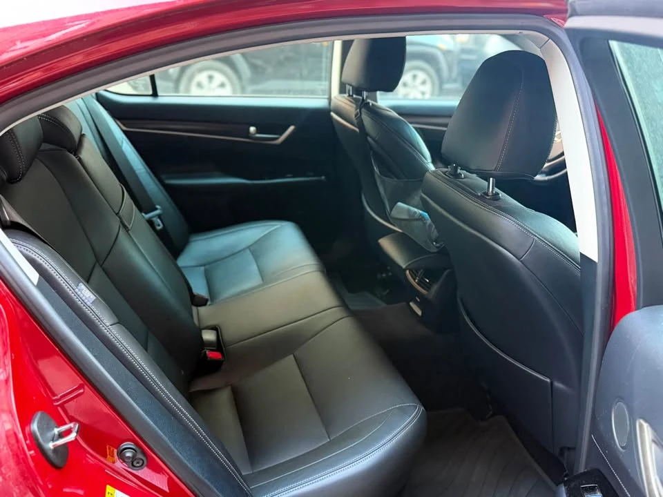 2013 Lexus GS 4th Gen - Image 6 of 11