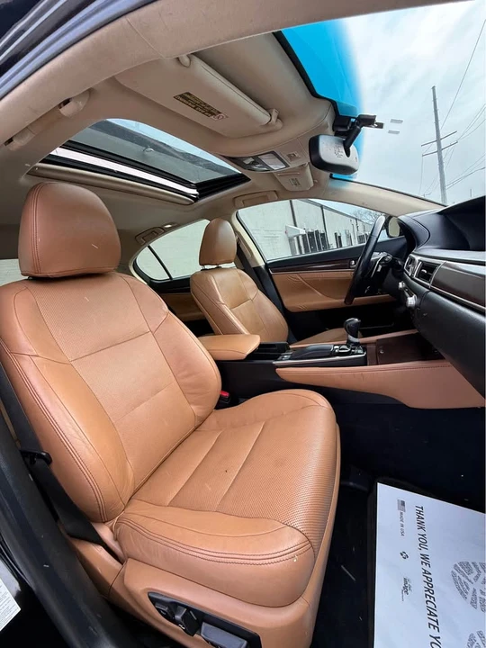 2013 Lexus GS 4th Gen - Image 14 of 18