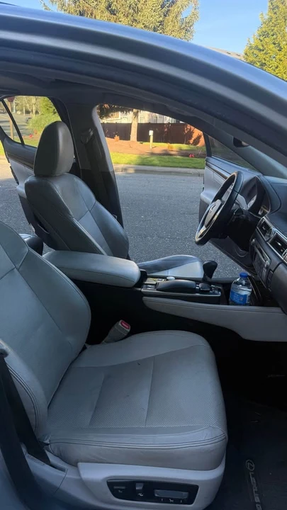 2013 Lexus GS 4th Gen - Image 14 of 20