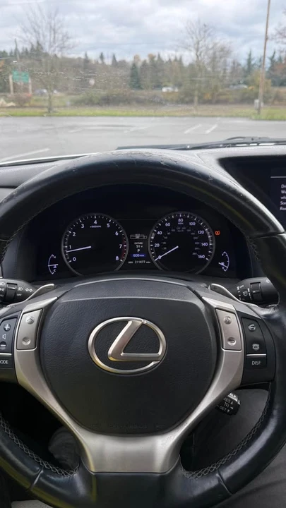 2013 Lexus GS 4th Gen - Image 17 of 20