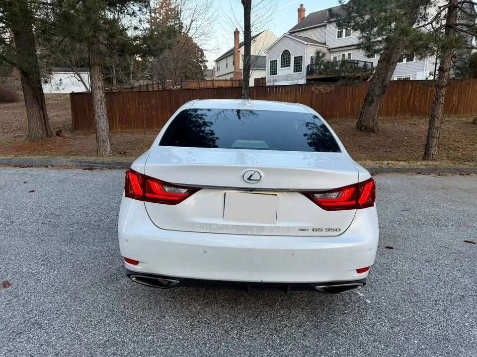 2013 Lexus GS 4th Gen - Image 7 of 9